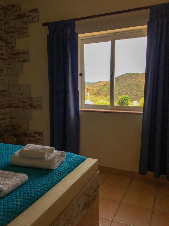 Carrapateira Lodge Luaran gambar